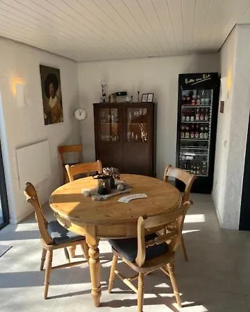 Maximin Guest house *
